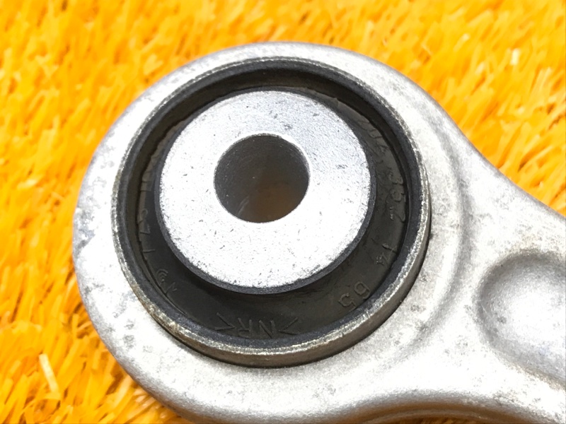 Рычаг подвески верхний, 700 рублей, Красноярск