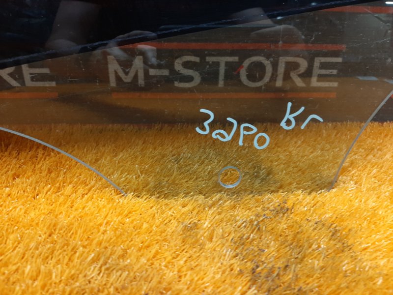 Стекло боковое, 980 рублей, Красноярск