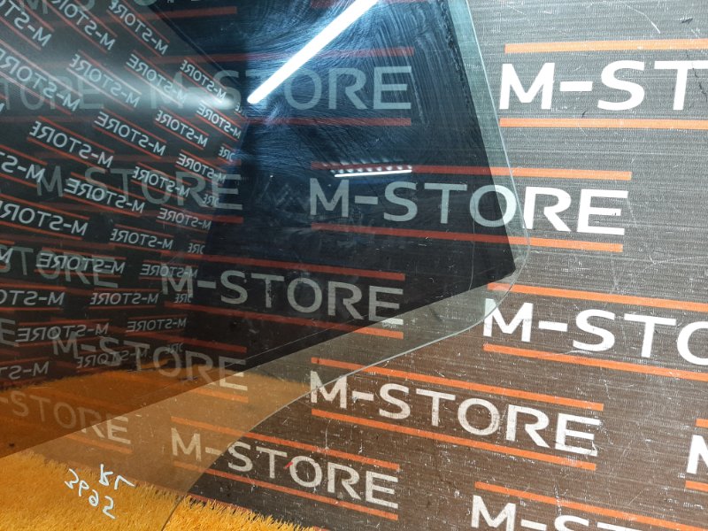 Стекло боковое, 1040 рублей, Красноярск