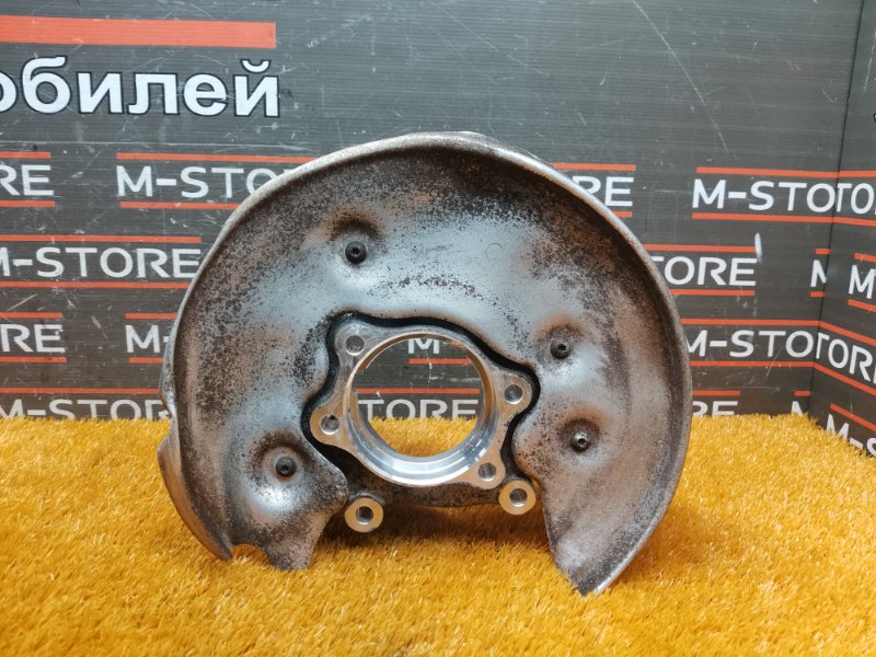 кулак поворотный, 1400 рублей, Красноярск