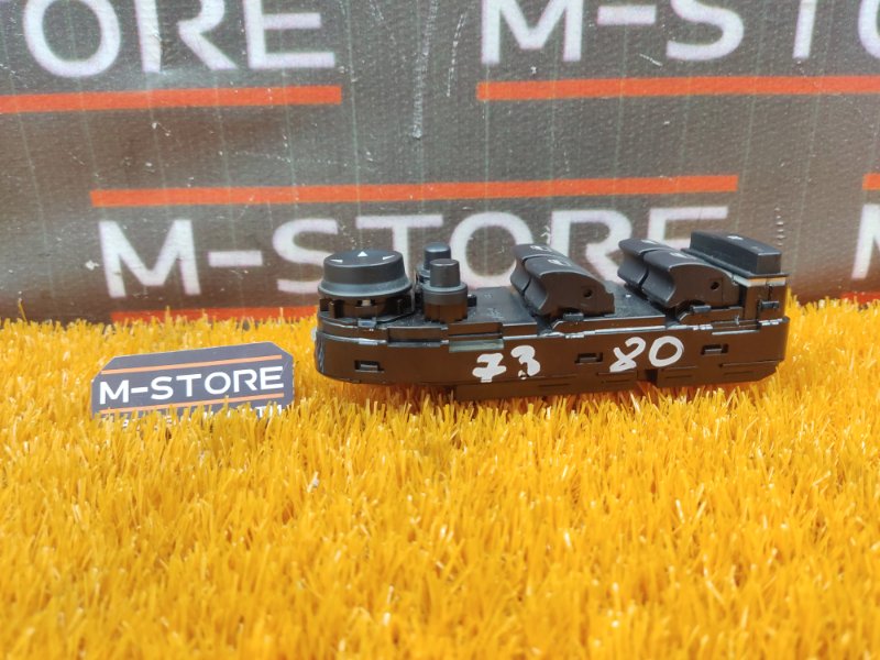 Блок управления стеклоподъемниками, 1000 рублей, Красноярск