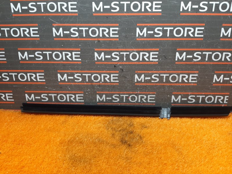 уплотнитель стекла двери, 630 рублей, Красноярск