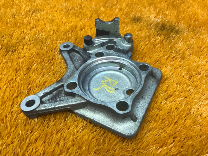 кронштейн, 340 рублей, Красноярск