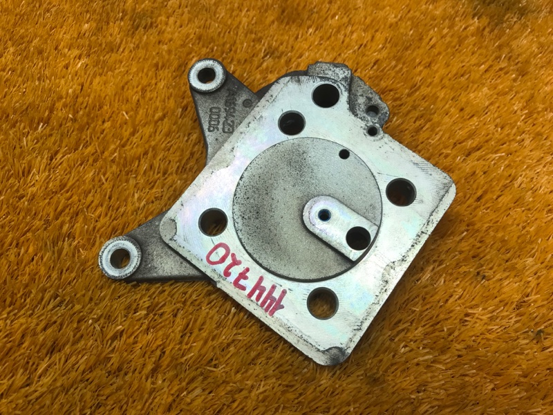 кронштейн, 340 рублей, Красноярск