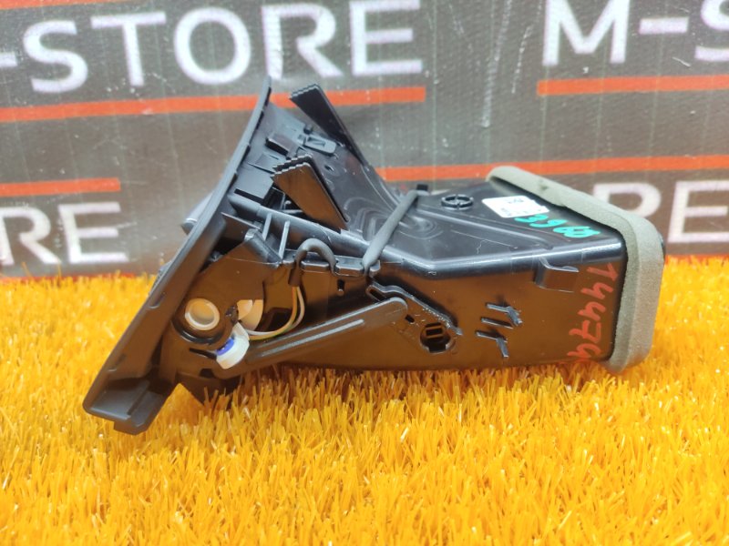 дефлектор воздушный, 700 рублей, Красноярск