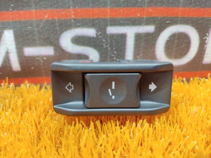 Кнопка люка, 300 рублей, Красноярск