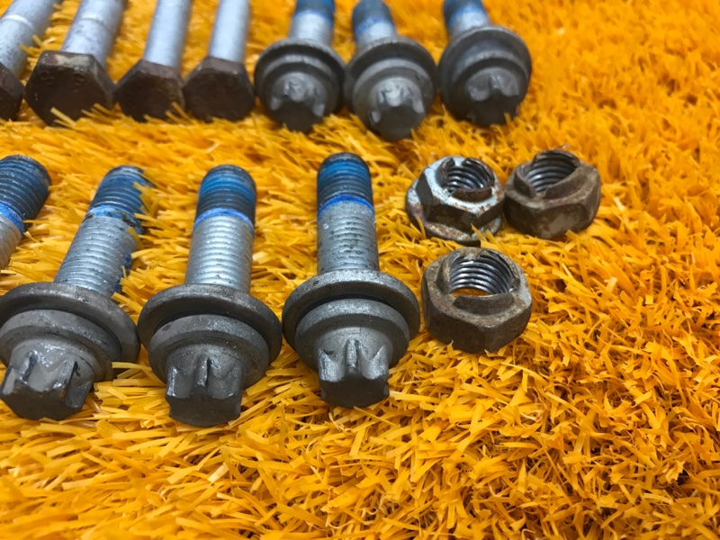 Болты и гайки задней подвески, 510 рублей, Красноярск