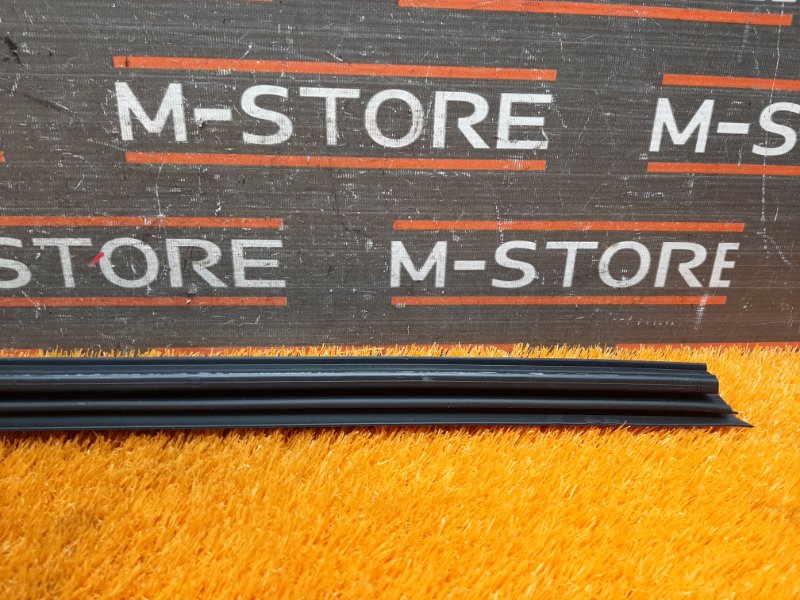 уплотнитель стекла двери, 630 рублей, Красноярск