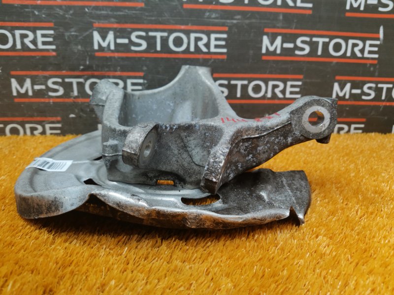 кулак поворотный, 1000 рублей, Красноярск