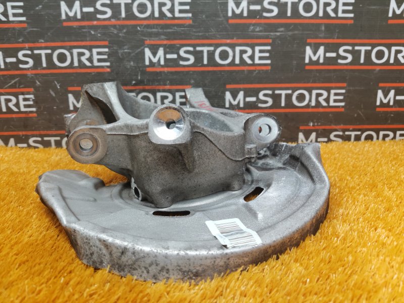 кулак поворотный, 1000 рублей, Красноярск