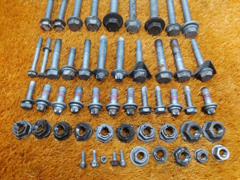 Болты и гайки задней подвески, 630 рублей, Красноярск