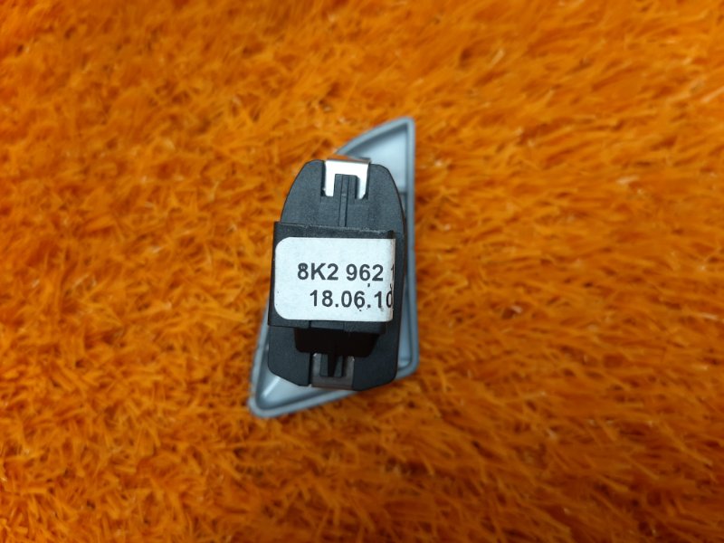 Кнопка центрального замка, 350 рублей, Красноярск