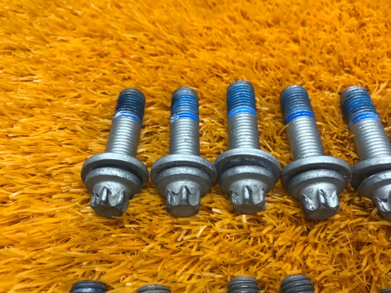 Болты и гайки задней подвески, 630 рублей, Красноярск