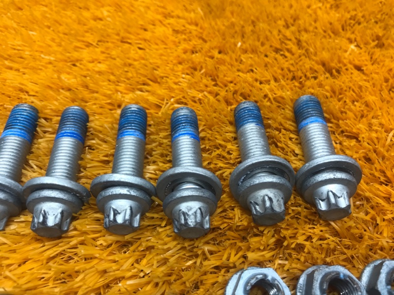 Болты и гайки задней подвески, 630 рублей, Красноярск