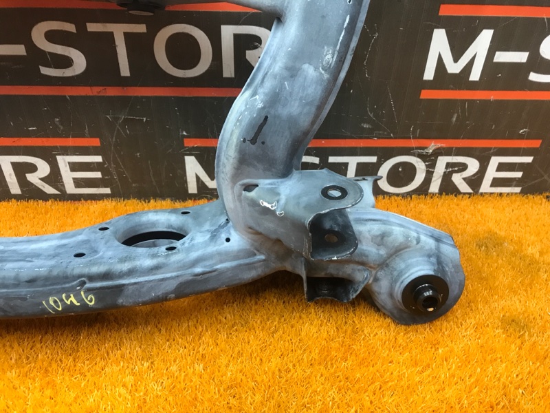 Балка поперечная (подрамник), 3800 рублей, Красноярск