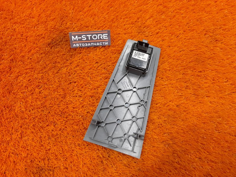 кнопка стеклоподъемника, 300 рублей, Красноярск