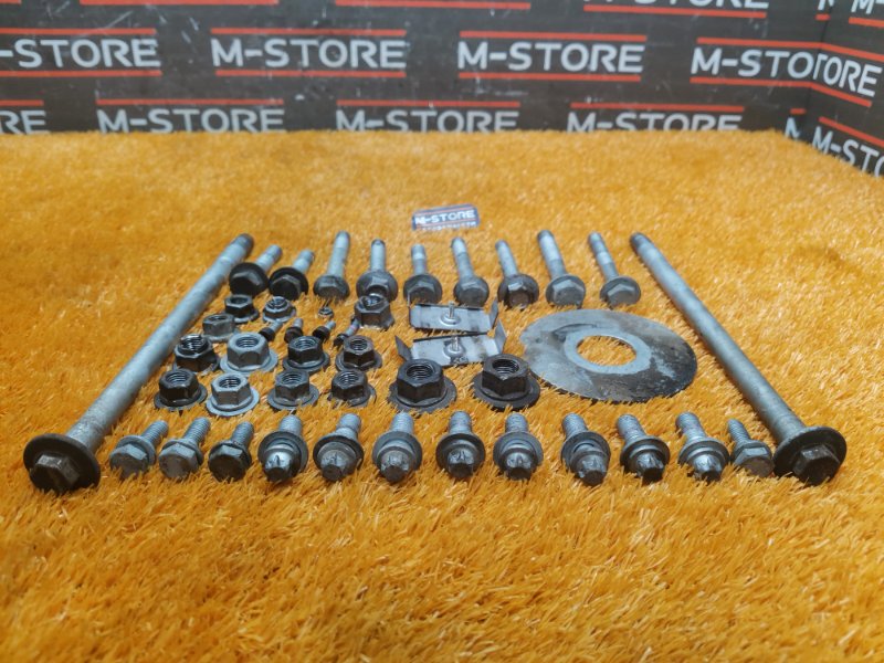 Болты и гайки задней подвески, 630 рублей, Красноярск