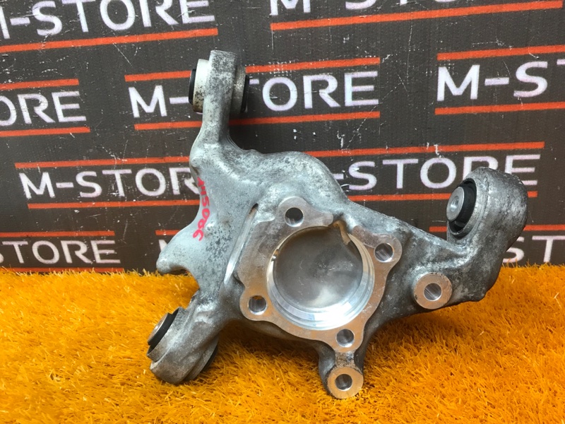 кулак поворотный, 2000 рублей, Красноярск