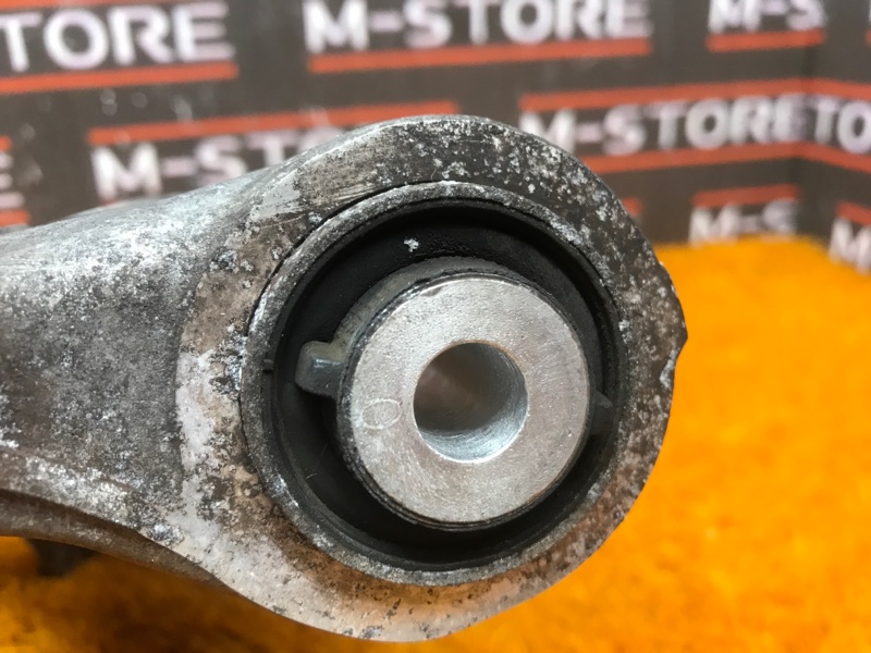 кулак поворотный, 2000 рублей, Красноярск