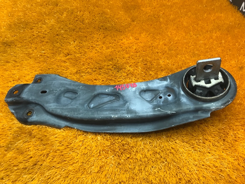 Рычаг подвески нижний, 1060 рублей, Красноярск