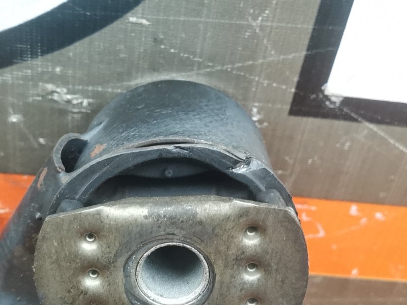 Балка поперечная (подрамник), 5000 рублей, Красноярск