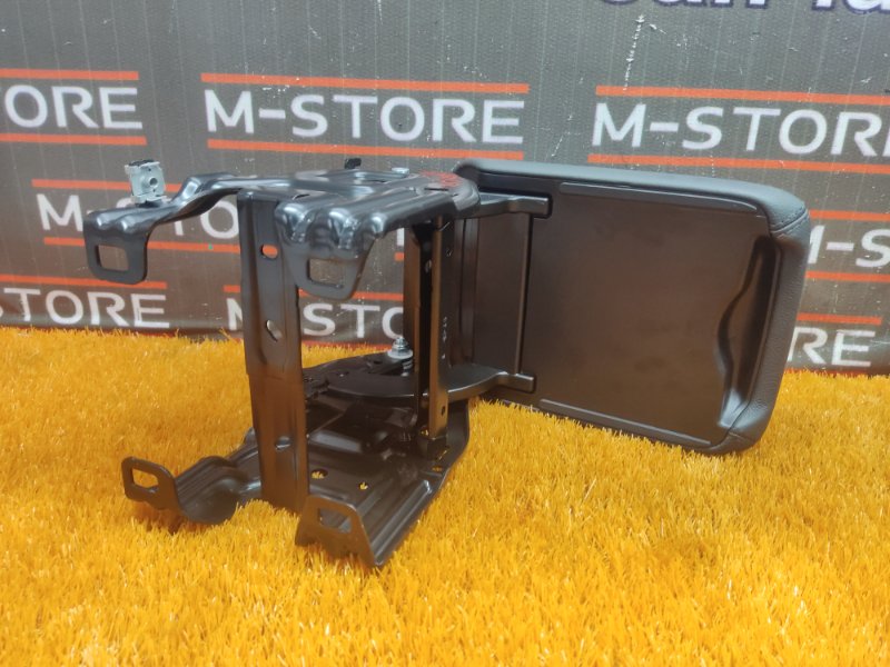 подлокотник, 720 рублей, Красноярск