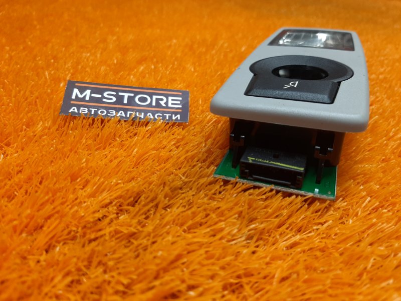 плафон освещения, 500 рублей, Красноярск