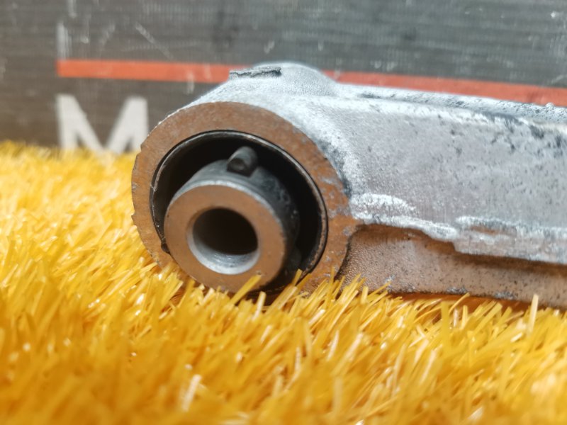 Рычаг подвески верхний, 500 рублей, Красноярск