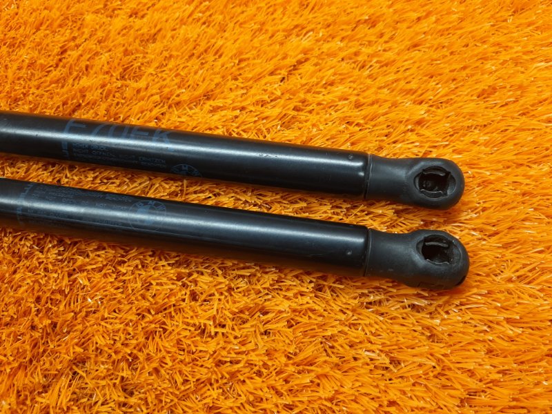 амортизатор капота, 500 рублей, Красноярск