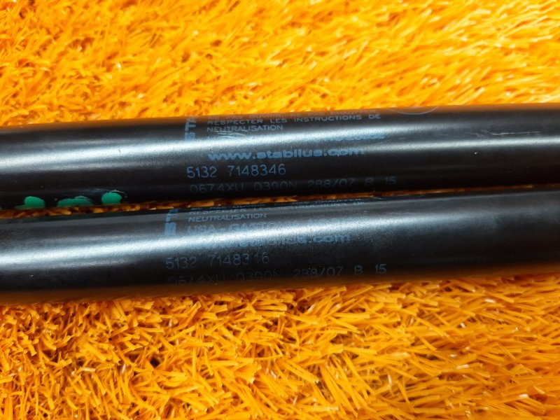 амортизатор капота, 500 рублей, Красноярск