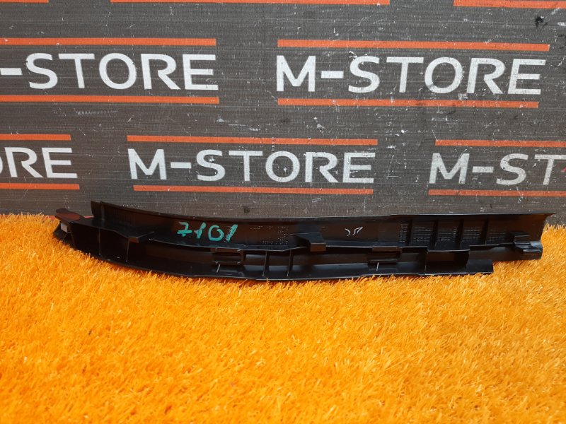 Накладка на порог салона, 350 рублей, Красноярск