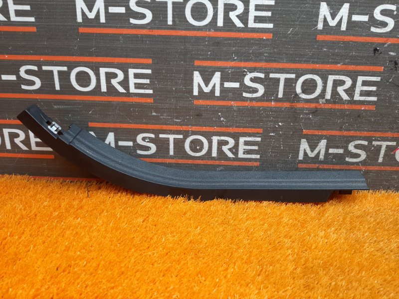 Накладка на порог салона, 350 рублей, Красноярск