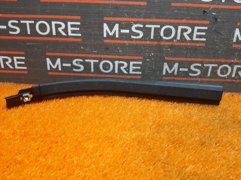 Накладка на порог салона, 350 рублей, Красноярск