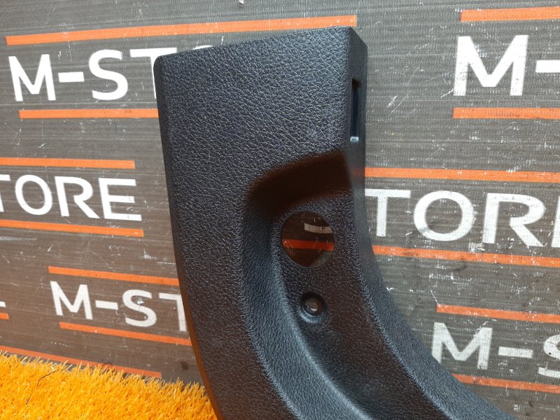 Накладка на порог салона, 350 рублей, Красноярск