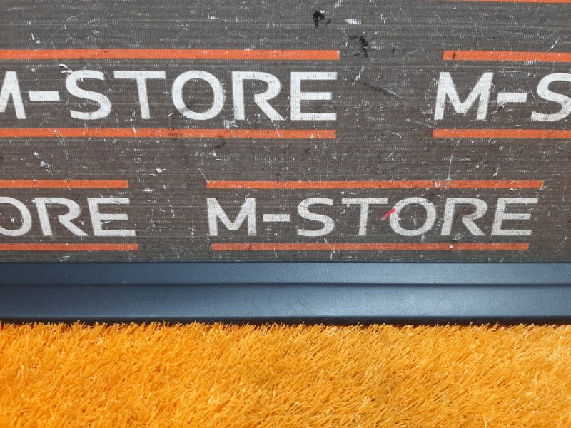 Накладка на порог салона, 330 рублей, Красноярск