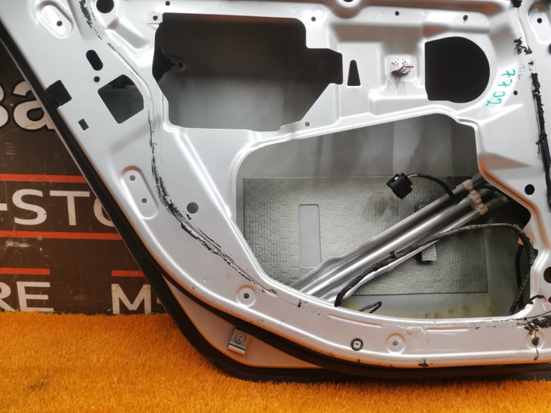 дверь, 2000 рублей, Красноярск