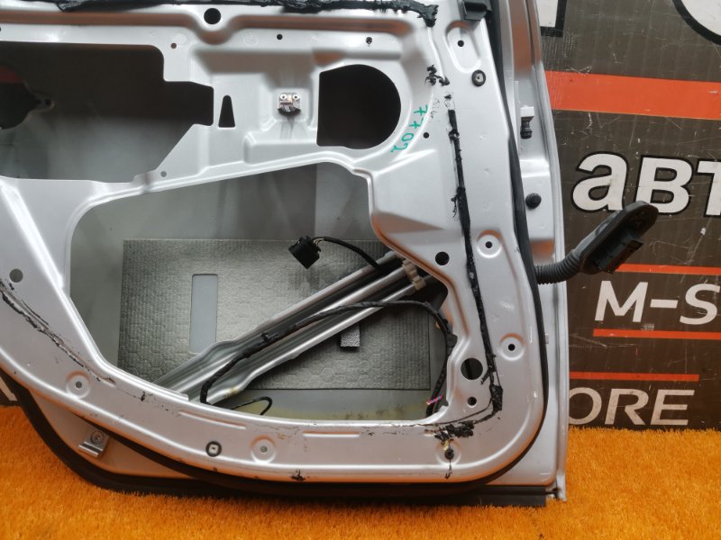 дверь, 2000 рублей, Красноярск