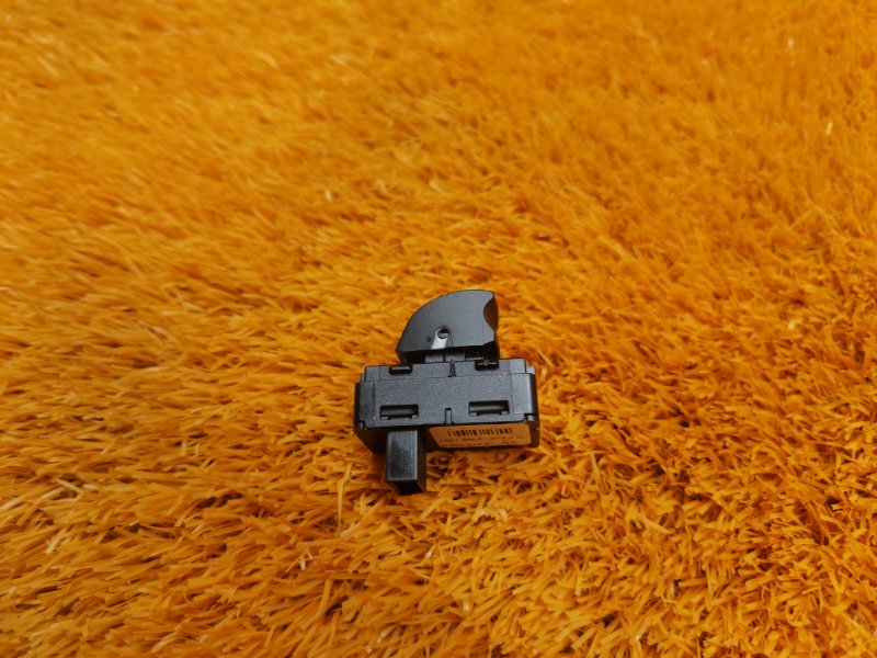 кнопка стеклоподъемника, 300 рублей, Красноярск