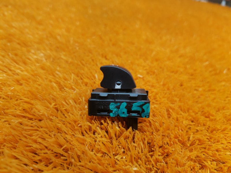 кнопка стеклоподъемника, 300 рублей, Красноярск