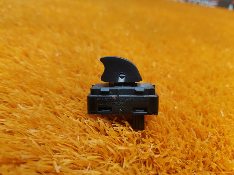 кнопка стеклоподъемника, 300 рублей, Красноярск