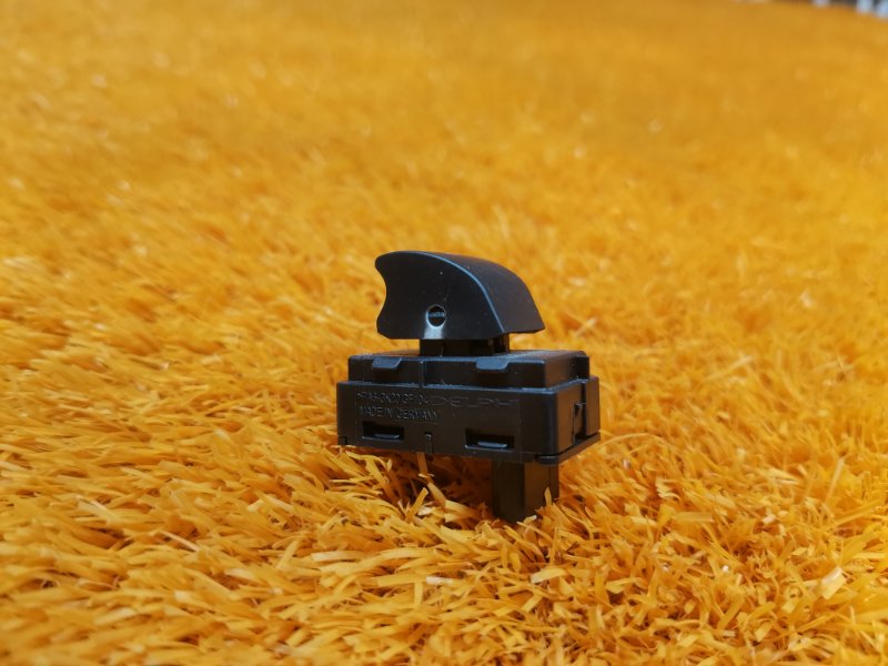 кнопка стеклоподъемника, 300 рублей, Красноярск