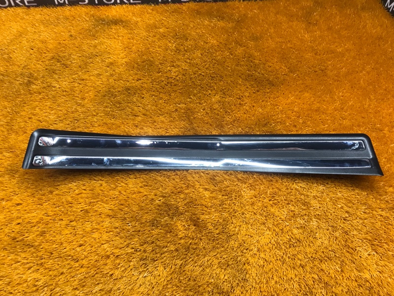 Накладка на порог салона, 500 рублей, Красноярск