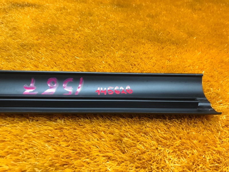 Накладка на порог салона, 300 рублей, Красноярск