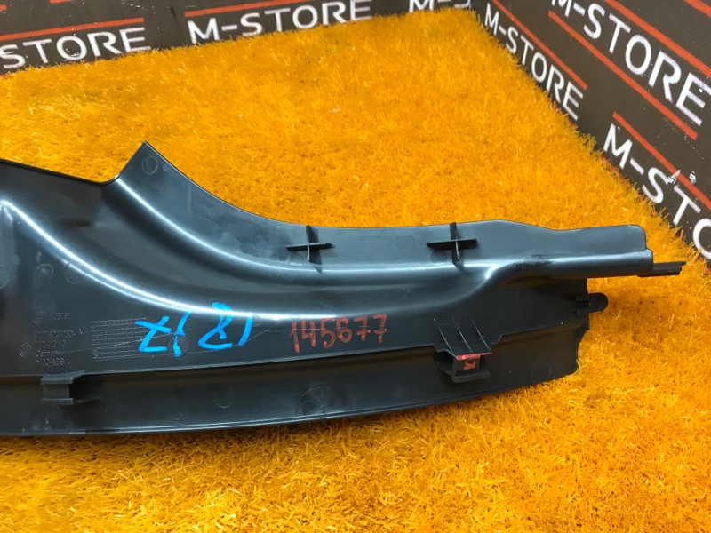 Накладка на порог салона, 330 рублей, Красноярск