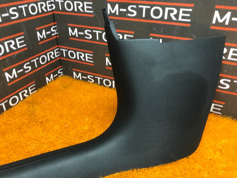 Накладка на порог салона, 350 рублей, Красноярск