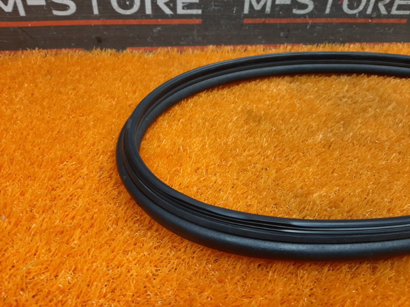 Уплотнитель капота, 810 рублей, Красноярск