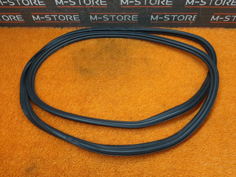 Уплотнитель багажника, 610 рублей, Красноярск