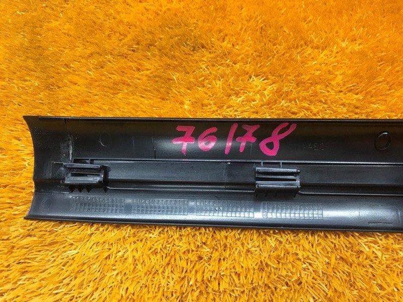 Накладка на порог салона, 350 рублей, Красноярск