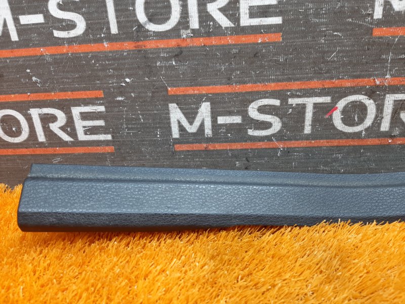 Накладка на порог салона, 350 рублей, Красноярск