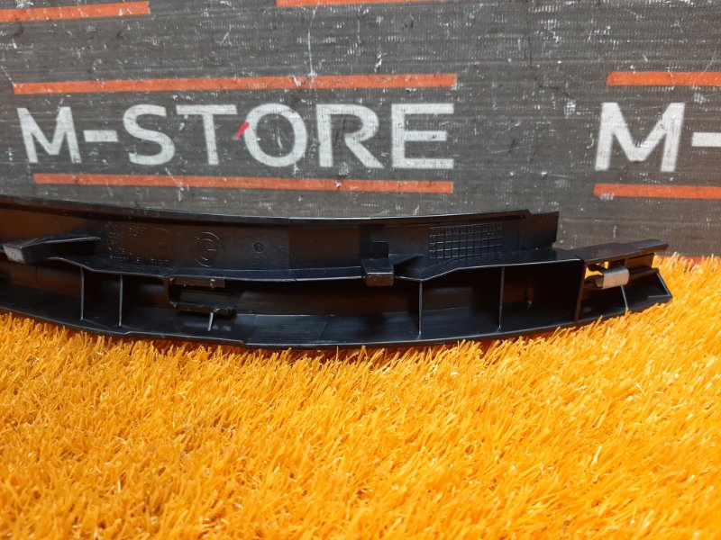 Накладка на порог салона, 350 рублей, Красноярск